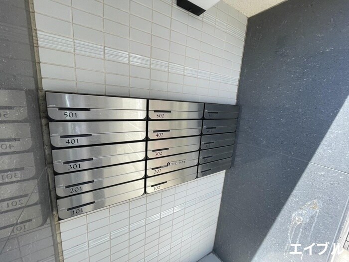 物件外観写真6　(建物設備)