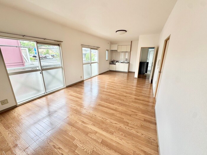 物件内観写真4　(居室)