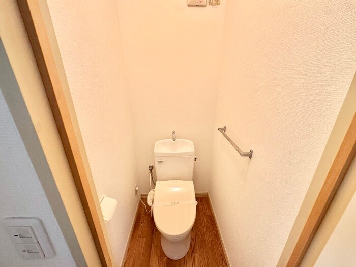 物件内観写真7　(トイレ)