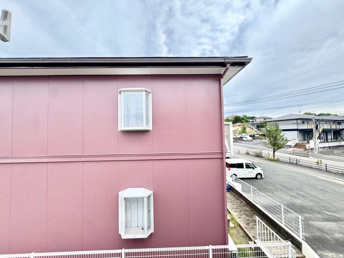 物件内観写真13　(室内からの展望)