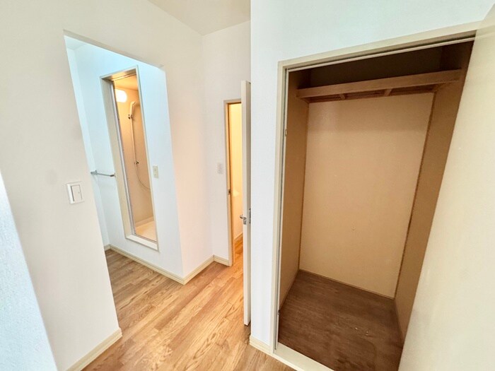 物件内観写真18　(内観写真)