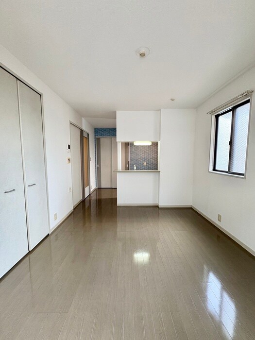 物件内観写真6　(居室)