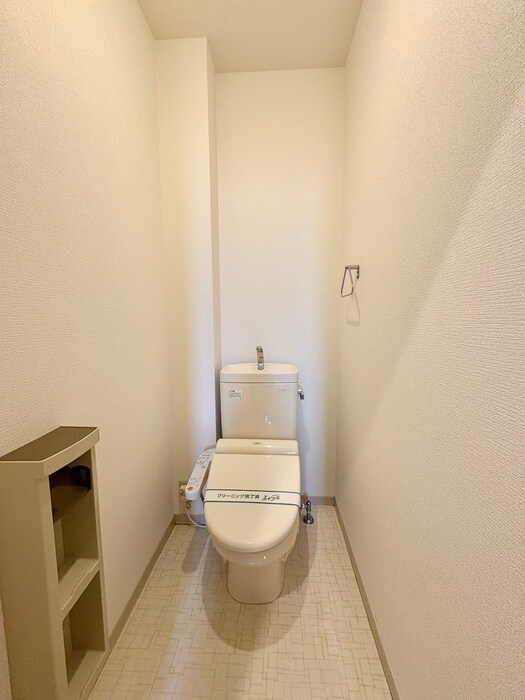 物件内観写真10　(トイレ)