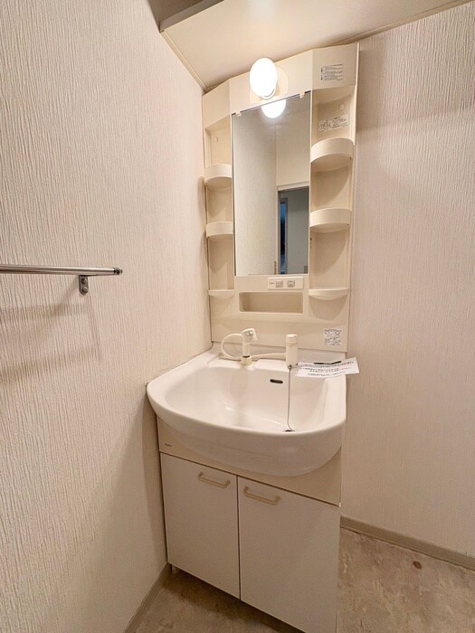 物件内観写真11　(洗面)