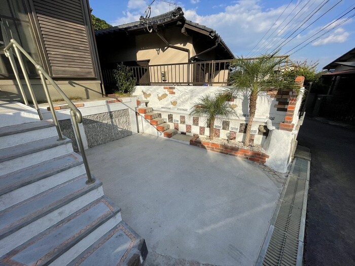 物件内観写真11　(靴箱)