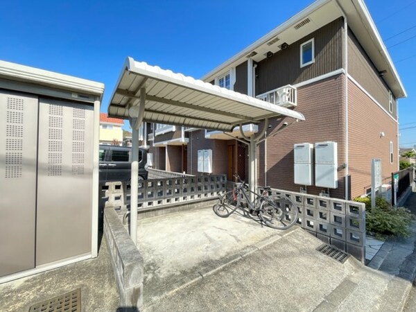 駐輪場