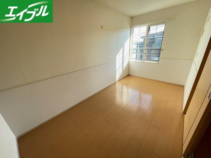 物件内観写真18　(居室)