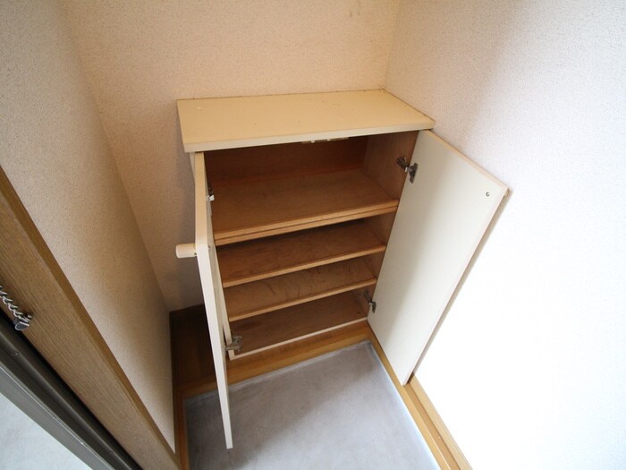 物件内観写真20　(靴箱)