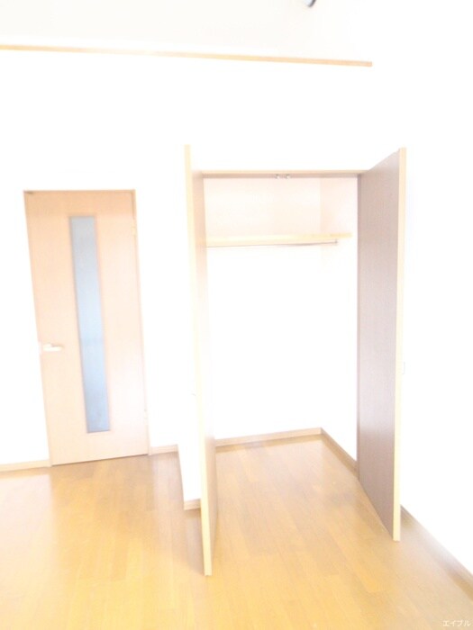 物件内観写真14　(収納)