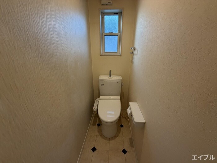 物件内観写真14　(トイレ)
