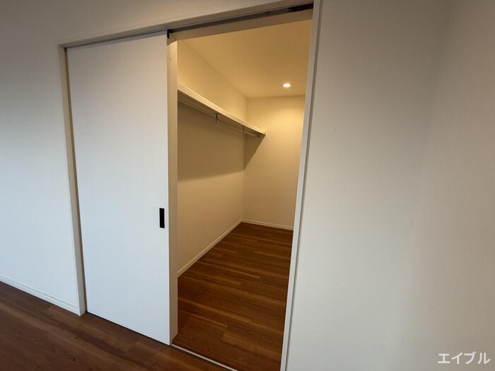 物件内観写真16　(収納)