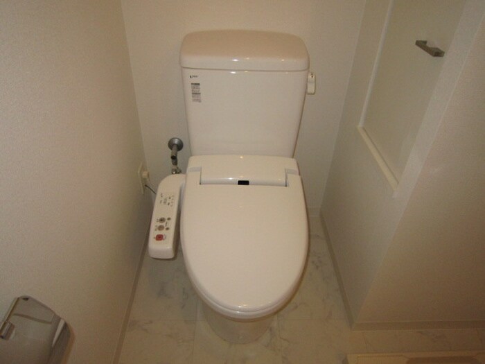 物件内観写真12　(トイレ)