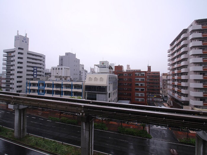 物件内観写真16　(室内からの展望)