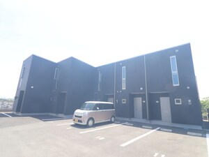 シャプレB外観写真