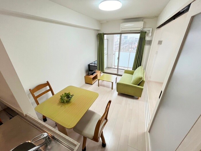 物件内観写真7　(居室)