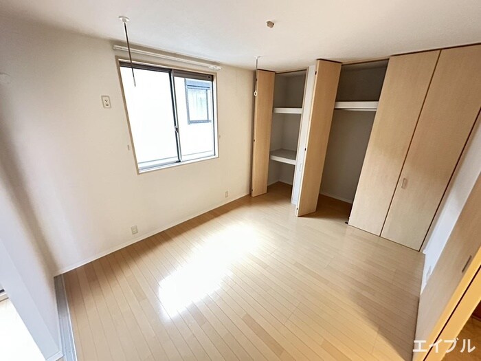 物件内観写真11　(居室)