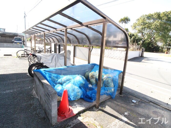 物件外観写真4　(建物設備)