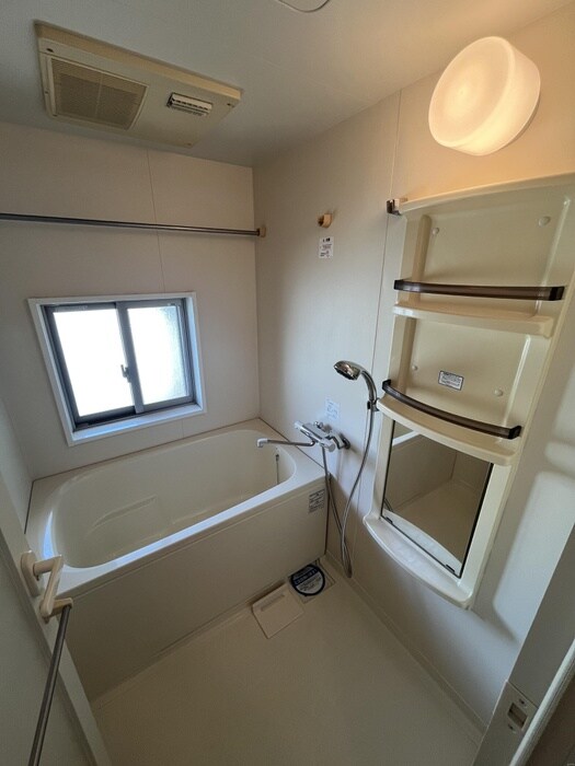 物件内観写真10　(バス／シャワールーム等)
