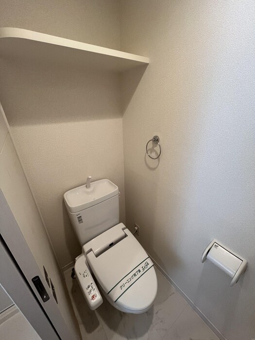 物件内観写真13　(トイレ)