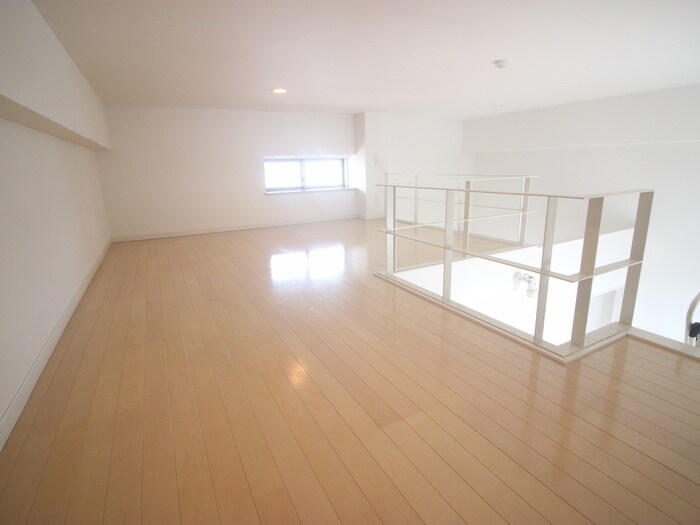 物件内観写真18　(ロフト)