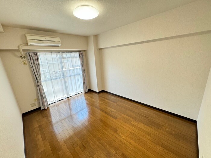 物件内観写真5　(居室)