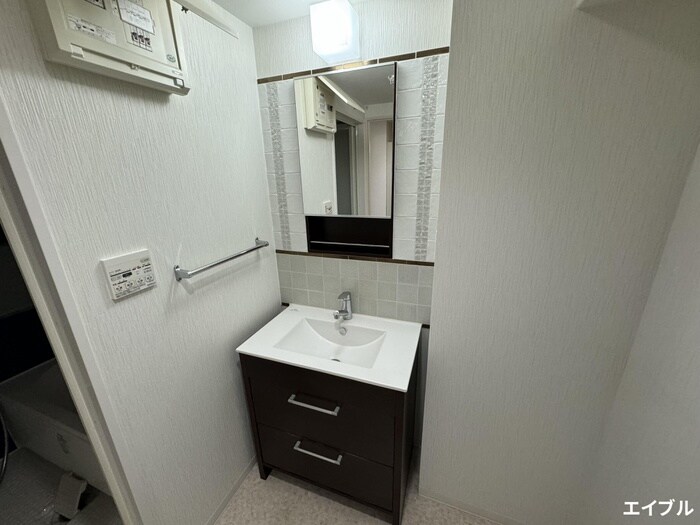 物件内観写真11　(洗面)