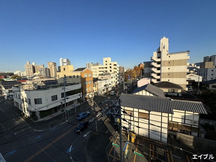 物件内観写真14　(室内からの展望)