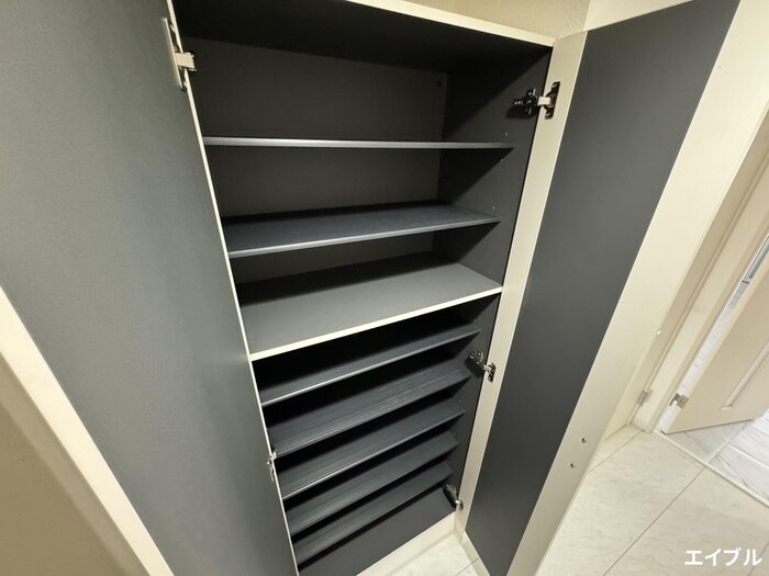 物件内観写真15　(靴箱)