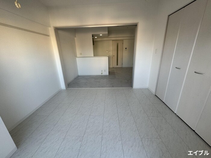 物件内観写真18　(廊下)