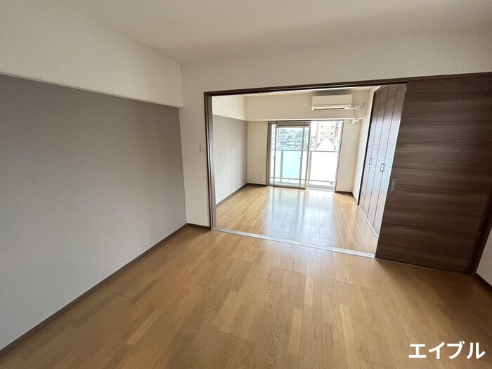 物件内観写真13　(居室)