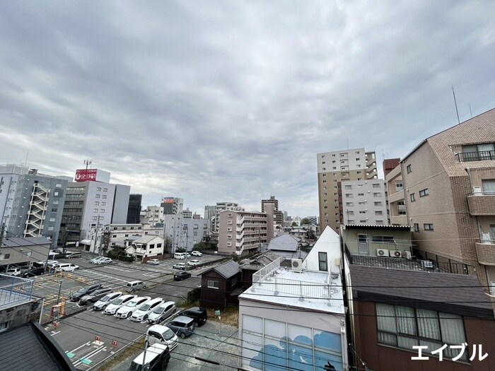 物件内観写真17　(室内からの展望)