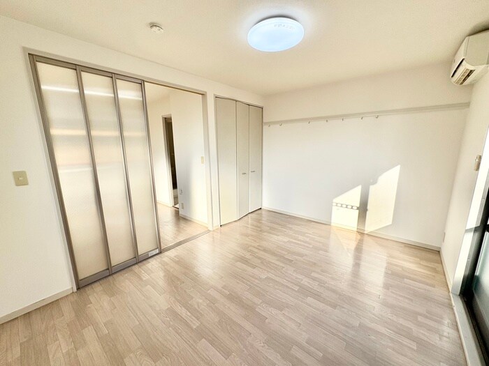 物件内観写真5　(居室)