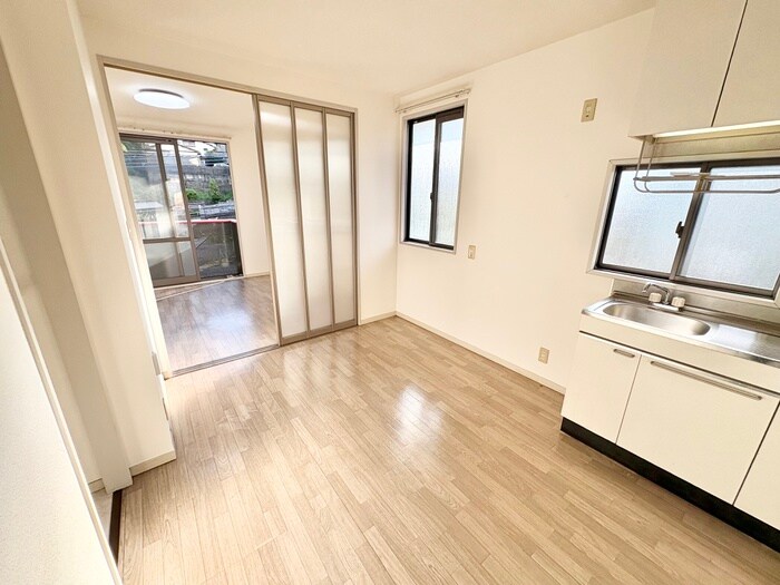 物件内観写真16　(内観写真)