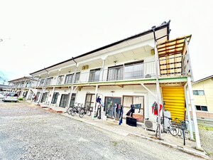神崎ハイツＢ棟外観写真