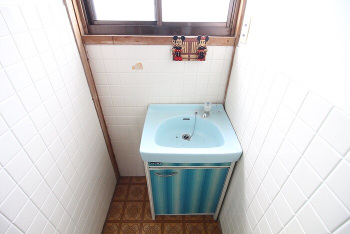 物件内観写真9　(洗面)