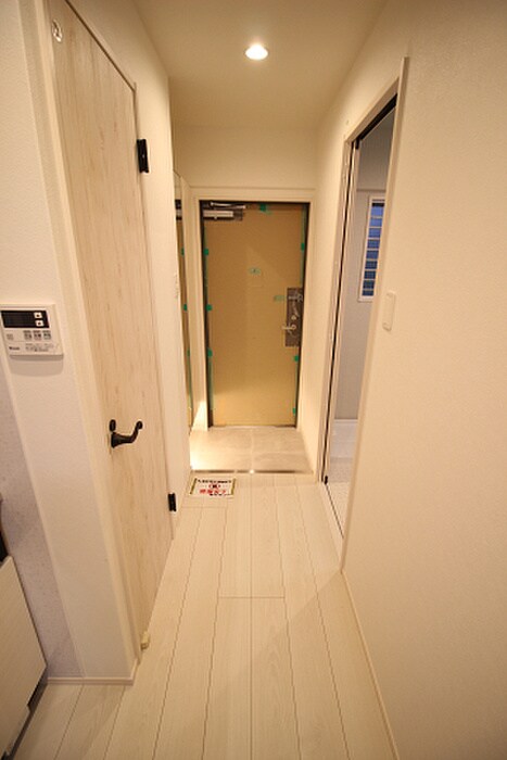 物件内観写真20　(廊下)
