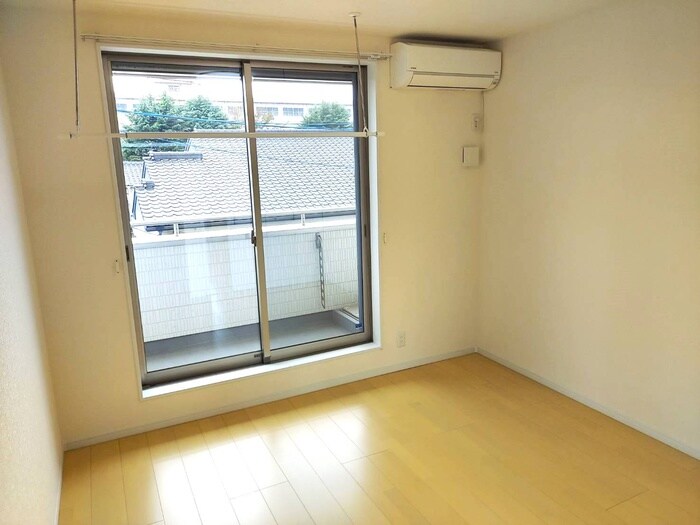 物件内観写真9　(居室)