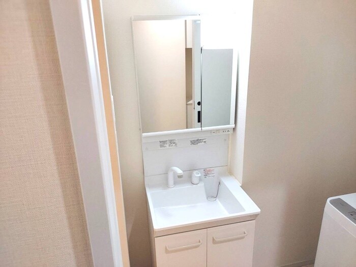 物件内観写真15　(洗面)