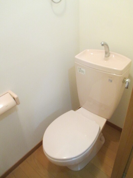 物件内観写真7　(トイレ)