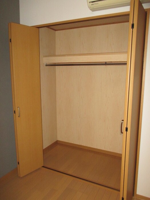 物件内観写真9　(収納)