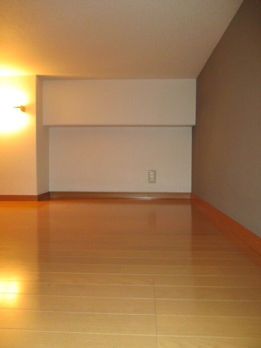 物件内観写真12　(ロフト)