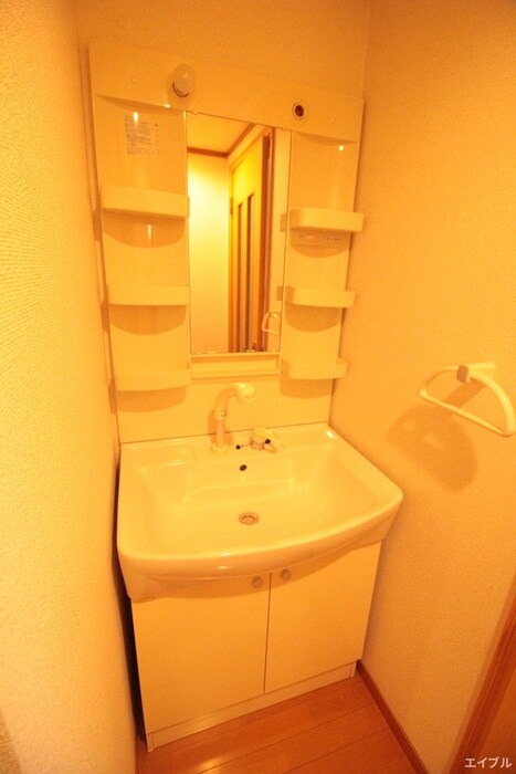 物件内観写真12　(洗面)