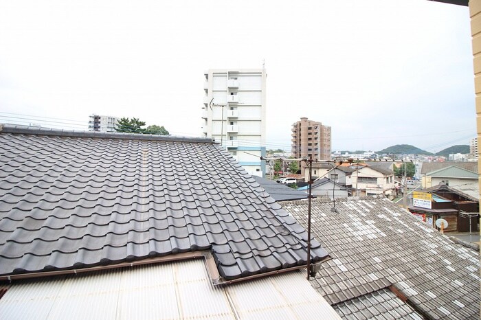 物件内観写真20　(室内からの展望)