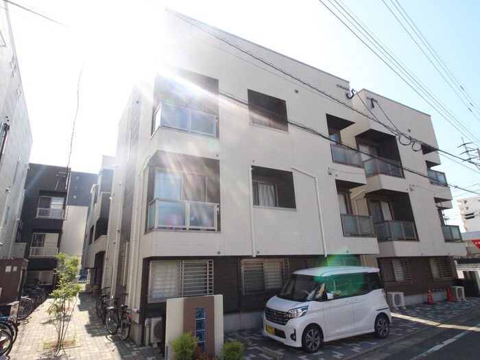 MAISONETIC Rene Corpoの物件外観写真