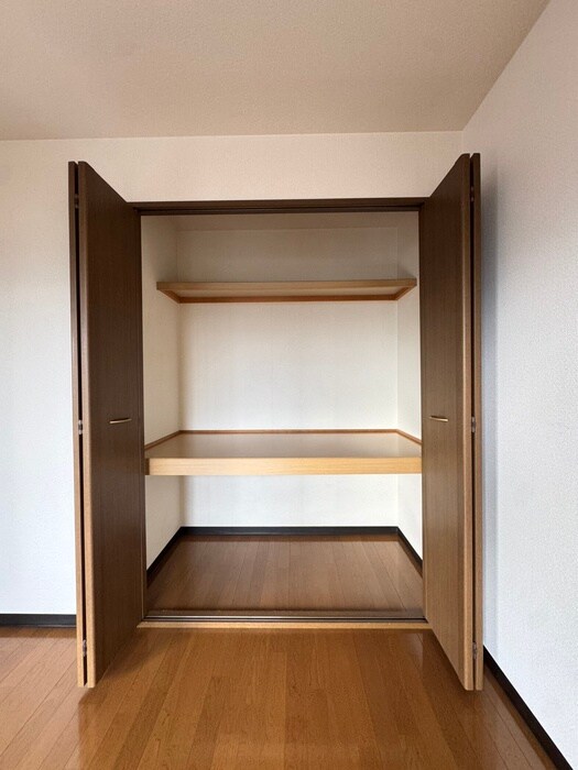 物件内観写真9　(収納)