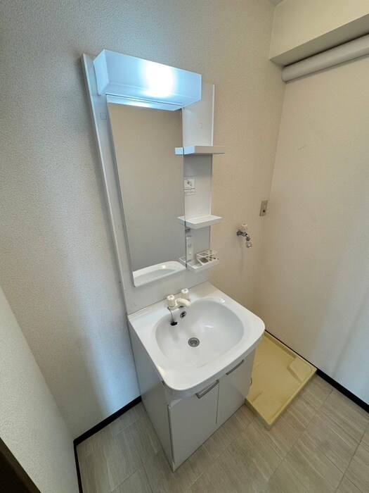 物件内観写真11　(洗面)