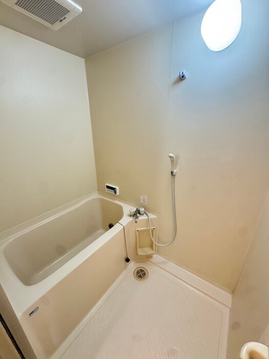 物件内観写真12　(バス／シャワールーム等)