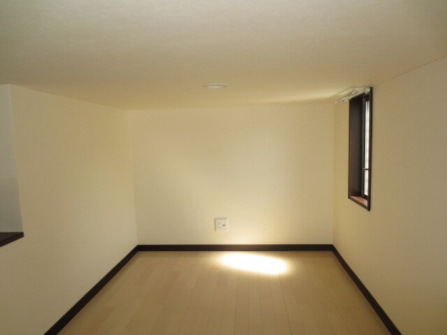 物件内観写真7　(ロフト)