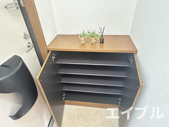 物件内観写真13　(靴箱)