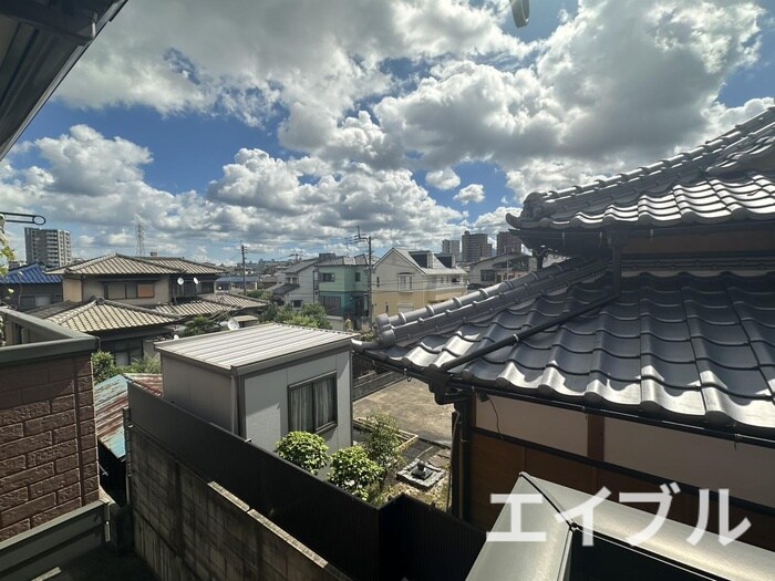 物件内観写真15　(室内からの展望)